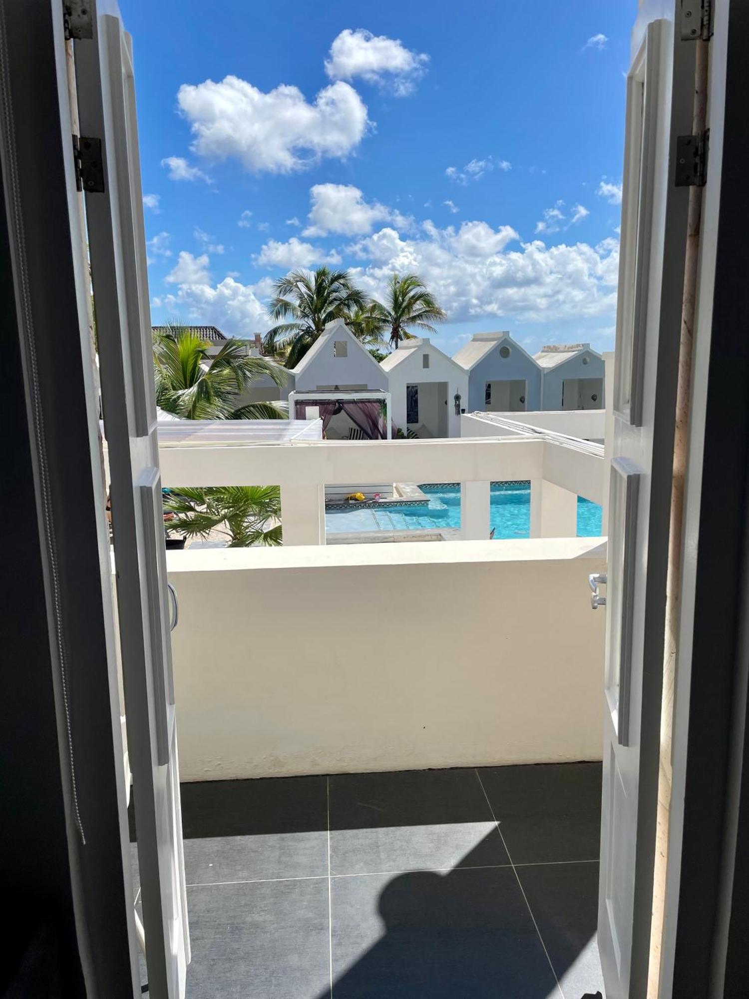 Saint Tropez Boutique Hotel Willemstad Rom bilde